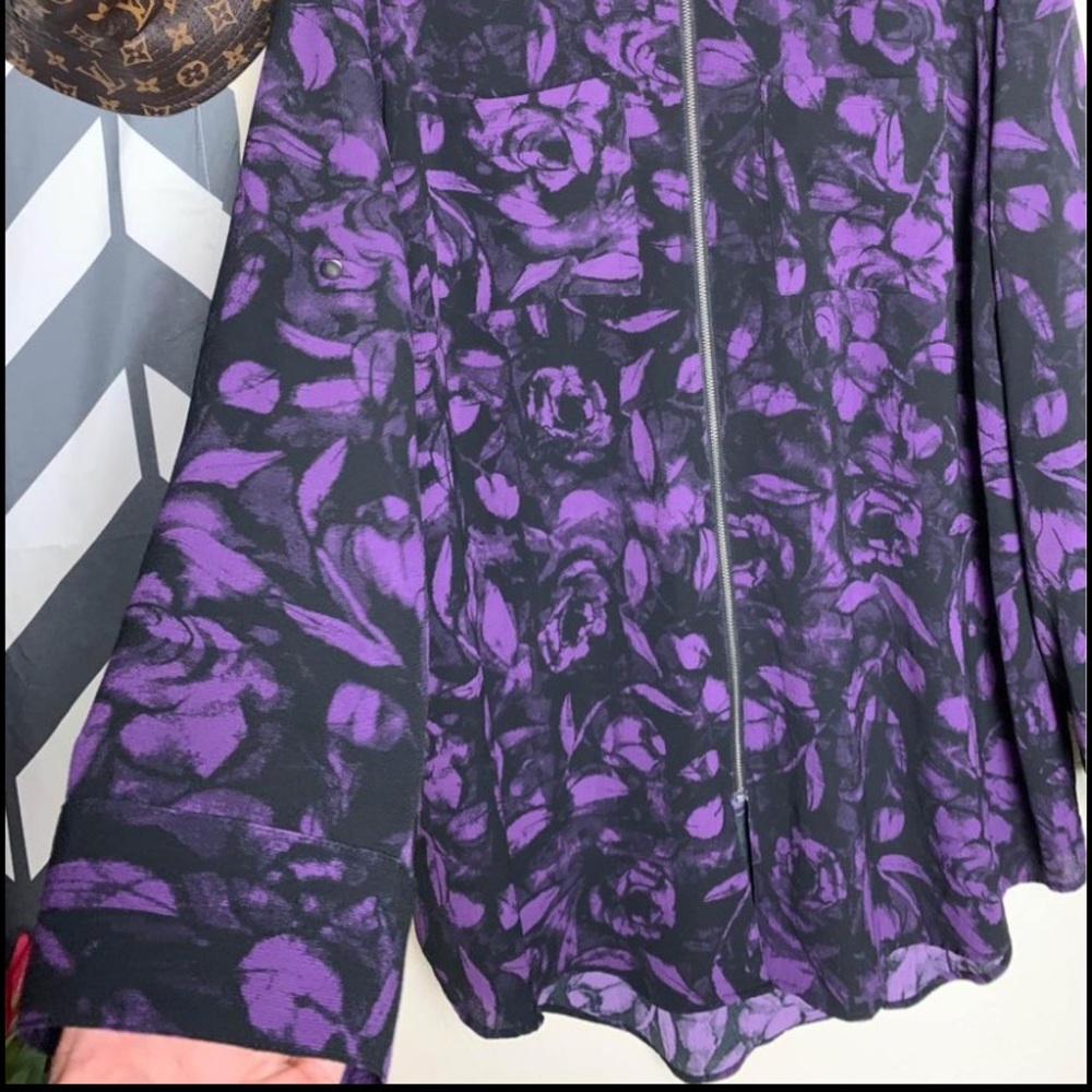 COPY - Rock & Republic purple and black flowy blouse